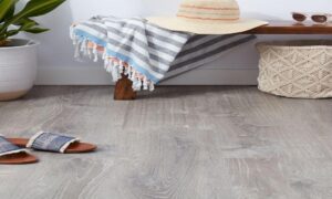 Why do Factory Owners prefer Vinyl Flooring as a sound option for their factories